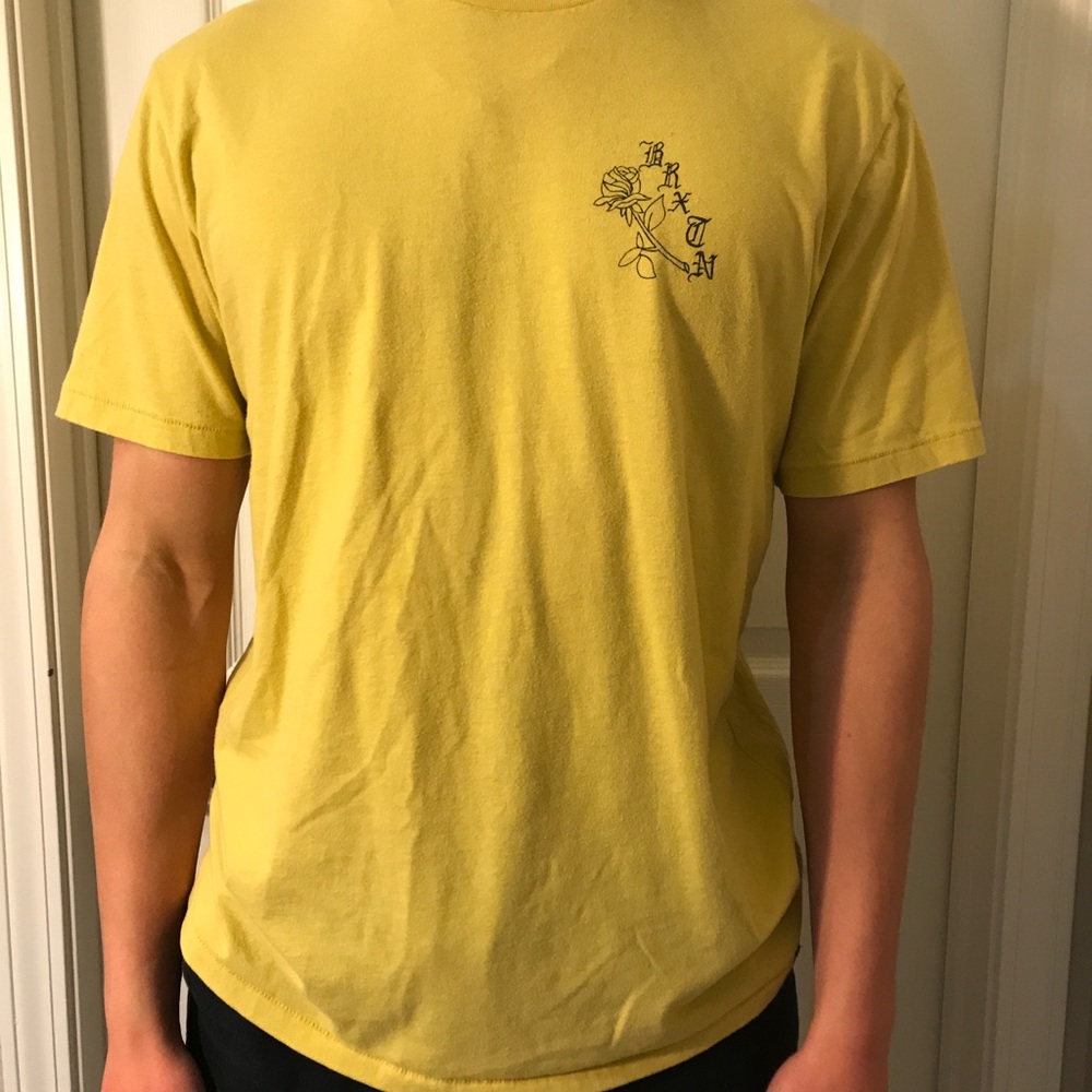 YELLOW MEN BRIXTON SHORT SLEEVE-SHIRT SIZE LARGE